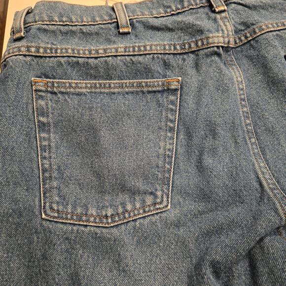 L.L. Bean Men's Jeans Straight Standard Fit Substantial 100% Cotton size 38 x 30 - Picture 7 of 11
